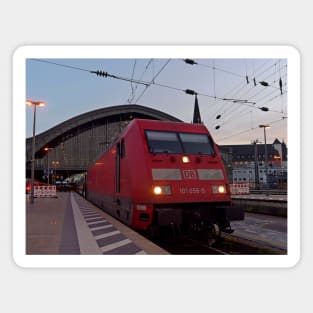 Cologne Station at night Magnet